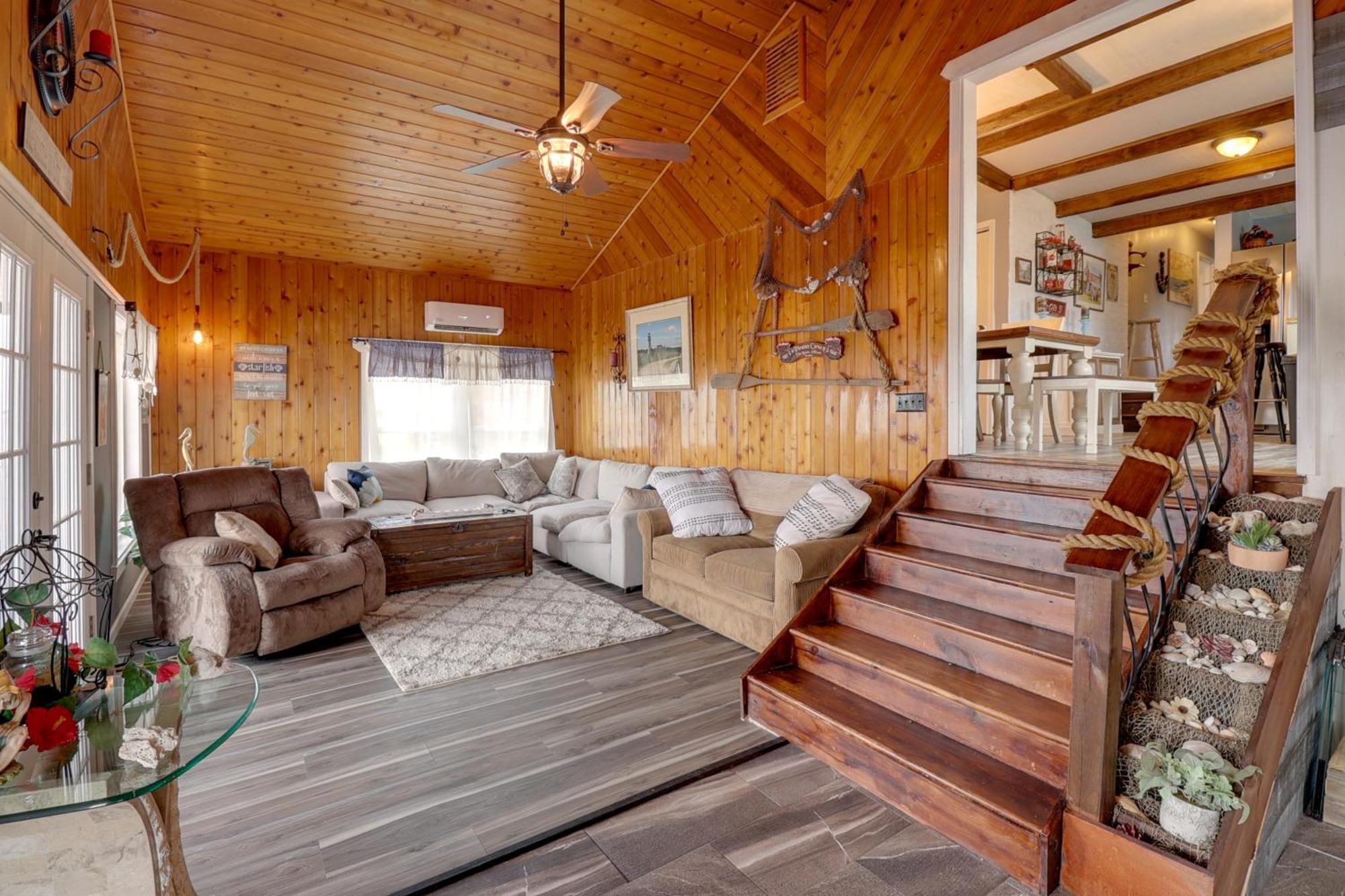 Oceanfront Milford Home With View And Boat Access Eksteriør billede